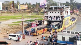 ৭ ঘণ্টা পর ফেরি চলাচল শুরু