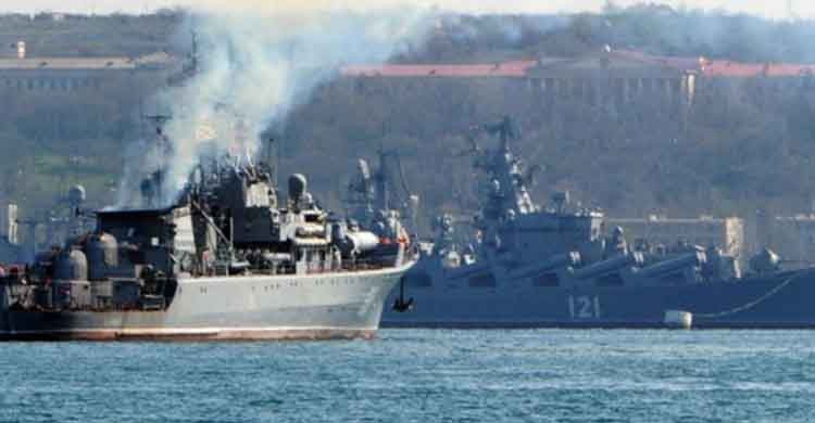 Russian flagship sinks after Kyiv claims missile hit