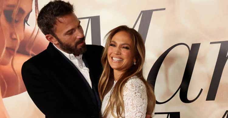 Jennifer Lopez and Ben Affleck are engaged after dating for a year