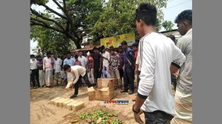 নওগাঁয় যৌন উত্তেজক সিরাপ বিক্রির দায়ে জরিমানা