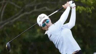 Hataoka grabs LPGA LA lead as Ko falters late