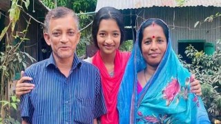 মেডিকেলে সুযোগ পেলেন পান বিক্রেতার মেয়ে