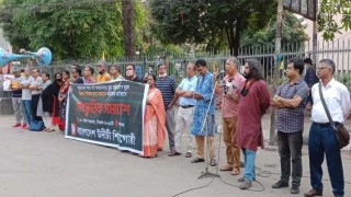 বিজ্ঞান শিক্ষক হৃদয় মন্ডলের মুক্তির দাবিতে উদীচীর সাংস্কৃতিক সমাবেশ