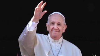 Pope calls for free access to Jerusalem holy sites