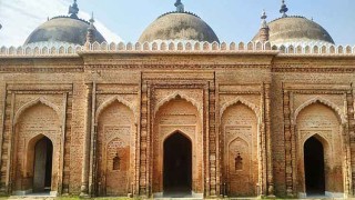 এক রাতেই জ্বিন-পরিরা নির্মাণ করেন যে মসজিদ