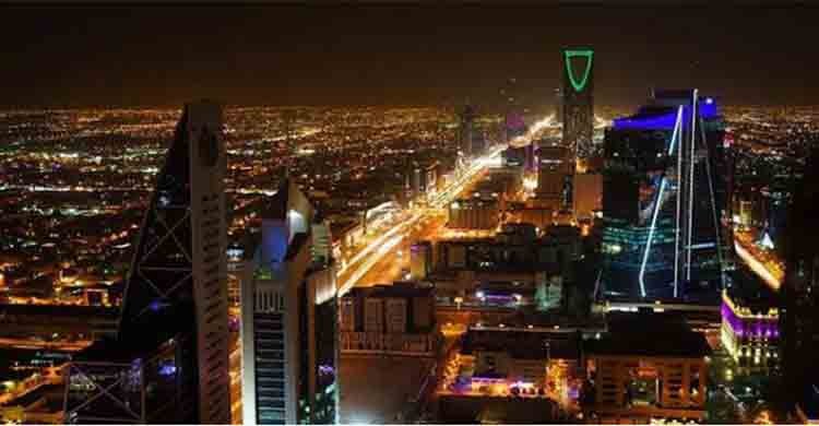 Saudi records $20 bn surplus after oil price surge