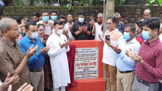 সড়ক ও ড্রেন নির্মাণে অনিয়ম হলে কঠোর ব্যবস্থা: মসিক মেয়র