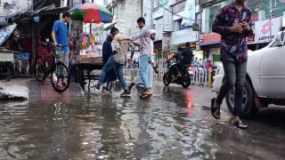 ১০ নদীর পানি বিপৎসীমার উপরে, বির্পযস্ত জনজীবন