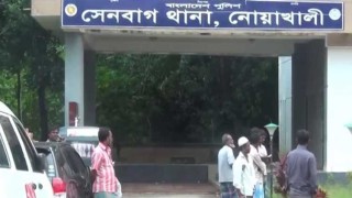 ট্রাক ওভারটেক করতে গিয়ে প্রাণ গেল যুবকের