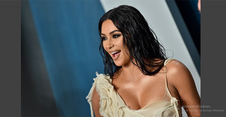 Kim Kardashian among celebrities flouting US drought rules