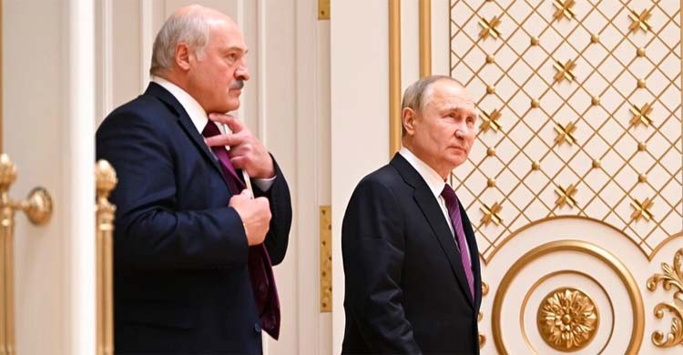 Putin in Belarus, eyeing next steps in Ukraine war