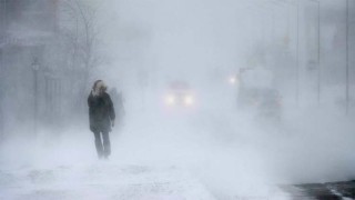 'Epic' winter storm wallops US, leaving 1 mn without power