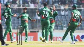 Shakib five-for dismisses shaky India for 186