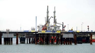 Germany to welcome first floating gas terminal