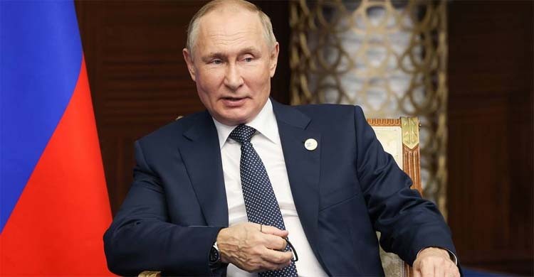 Putin says West wants to 'tear apart' Russia