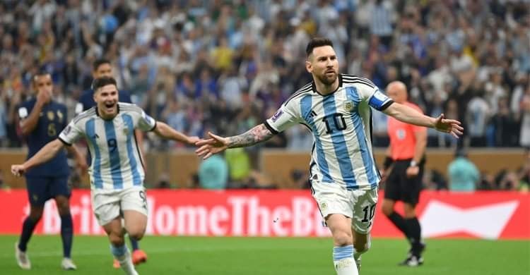 Argentina beat France on penalties to win World Cup