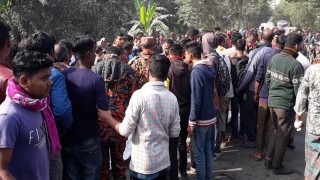 3 school students among 4 killed in Dinajpur road crashes    