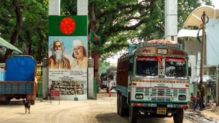 পশ্চিমবঙ্গে অমিক্রন মোকাবিলায় নতুন বিধিনিষেধ, সতর্কতা বেনাপোলেও