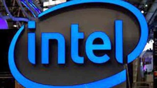 Intel sales hit record on chip