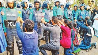 পররাষ্ট্রমন্ত্রীর হস্তক্ষেপে শাবিপ্রবি থেকে সরল পুলিশ