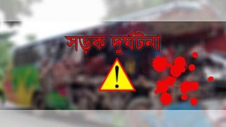 টিকা নেওয়ার পথে বালুর গাড়ি কেড়ে নিল স্কুলছাত্রের প্রাণ