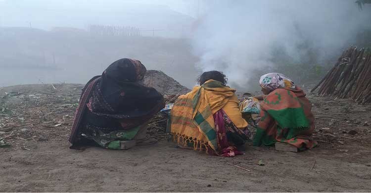 কুড়িগ্রামে শীতে কাবু নদীপাড়ের মানুষ