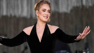 Adele performs first public concert in five years