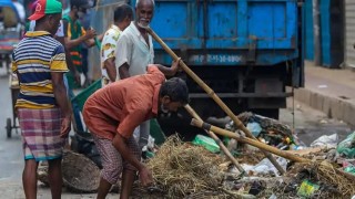 ঢাকা সিটিতে ৩২ হাজার টন বর্জ্য অপসারণ