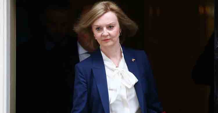 Foreign minister Truss joins UK leader race