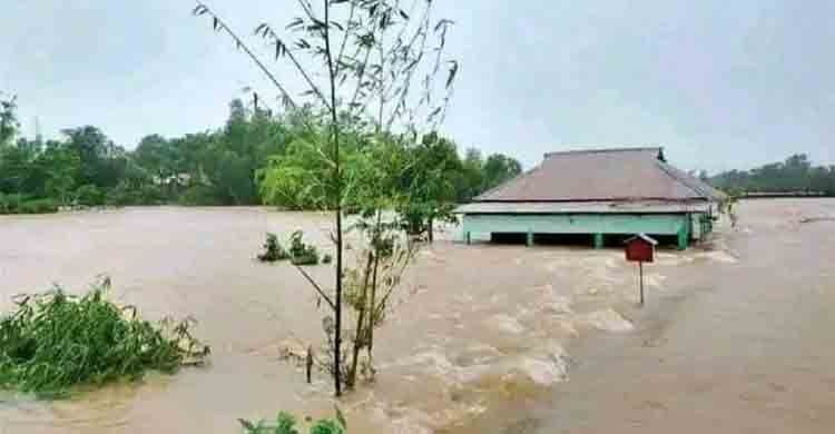 40 lakh marooned as flood situation worsens in Sylhet, Sunamganj