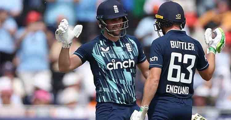 England hits ODI world-record 498-4 against the Netherlands