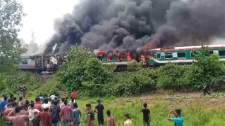 Fire on Parabat train: Dhaka-Sylhet rail communication restored after 3 hours