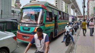 রাজধানীতে যানজটের কবলে সাধারণ মানুষ