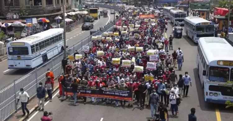 Sri Lanka deploys troops as fuel shortage sparks protests