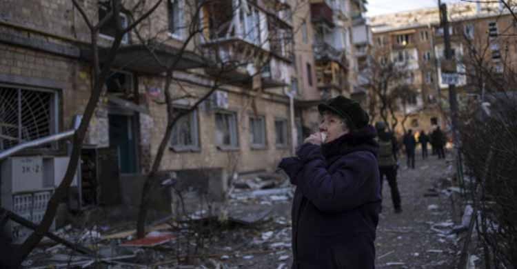 Russian strikes hit Ukrainian capital