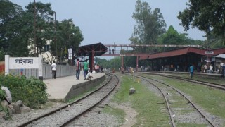 গাইবান্ধায় ট্রেনে কাটা পড়ে বাবুর্চির মৃত্যু