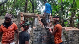 ডিএসসিসির অভিযানে রাজনৈতিক দলের কার্যালয় উচ্ছেদ