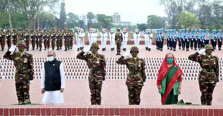 President, PM pay homage to Liberation War martyrs