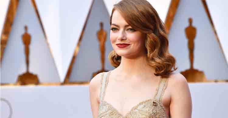 Emma Stone in new silent film by Greek director Lanthimos