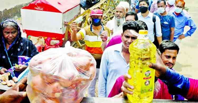 TCB to sell edible oil at Tk 110 a liter from June: Tapan Kanti