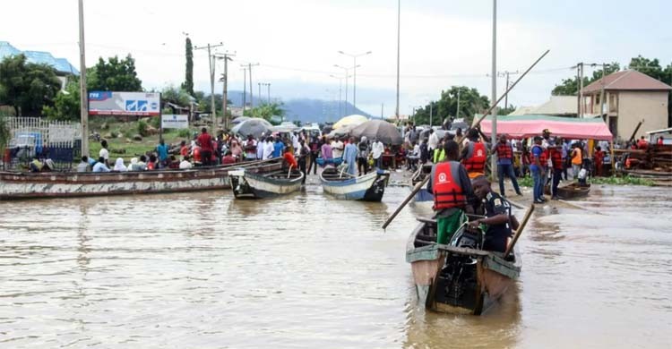 76 people killed in Nigeria boat capsize