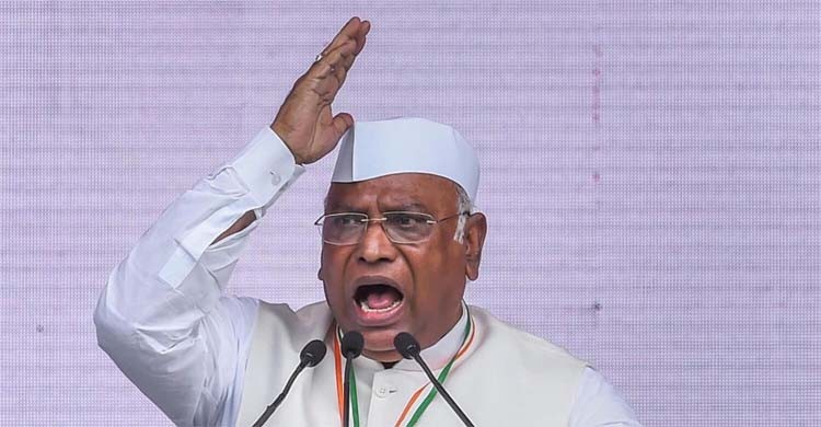 Mallikarjun Kharge elected new president of Indian Congress