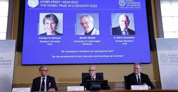 Nobel in chemistry goes to 3 for “snapping molecules together”