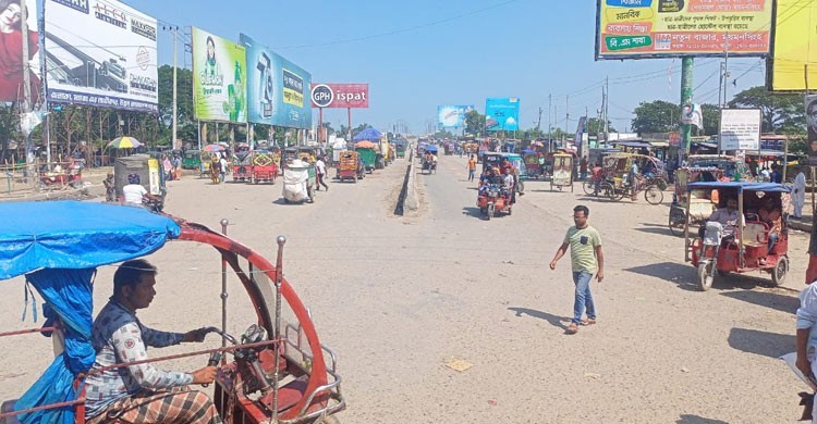 ‘Undeclared’ transport strike in Mymensingh ahead of BNP rally