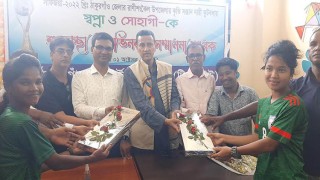 সাফজয়ী সোহাগী-স্বপ্নাকে ঠাকুরগাঁও রিপোর্টার্স ইউনিটির সংবর্ধনা