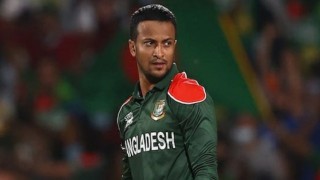 সাকিব কি জাতীয় দলের খ্যাপ খেলোয়াড়!