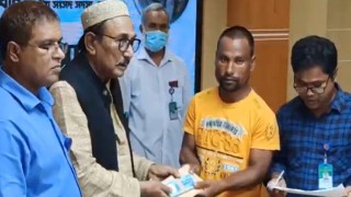 পঞ্চগড়ে নৌকাডুবি: নিহতদের পরিবারকে আর্থিক সহায়তা