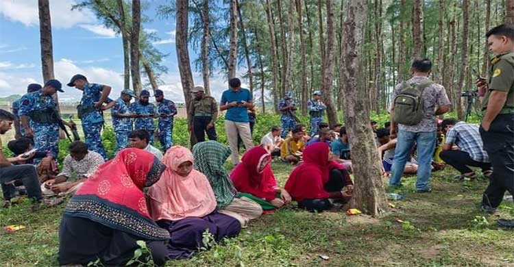 মালয়েশিয়াগামী ট্রলারডুবি: আরও দুই নারীর মরদেহ উদ্ধার