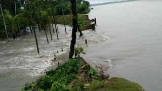 সাগরে লঘুচাপ: জোয়ারের পানিতে পটুয়াখালীর ৫০ গ্রাম প্লাবিত