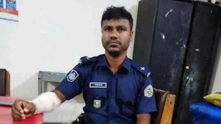 কলাপাড়ায় ডাকাতদের গুলিতে পুলিশসহ আহত ৪